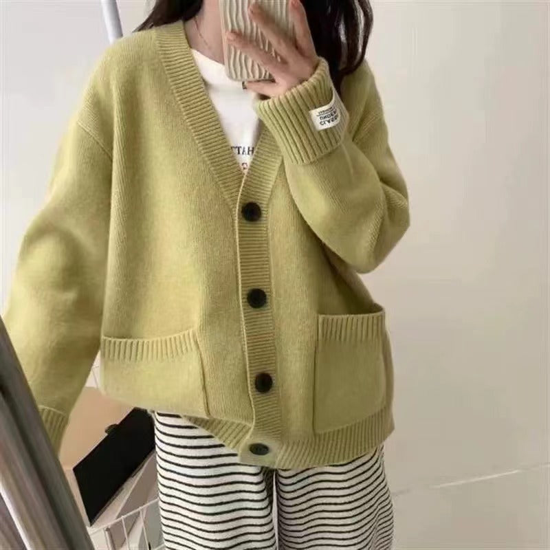 Autumn and Winter New Retro Knitted Cardigan for Women Korean Style Loose Slimming Rolled Edge Sleeves Patch Pocket Soft Sweater Jacket