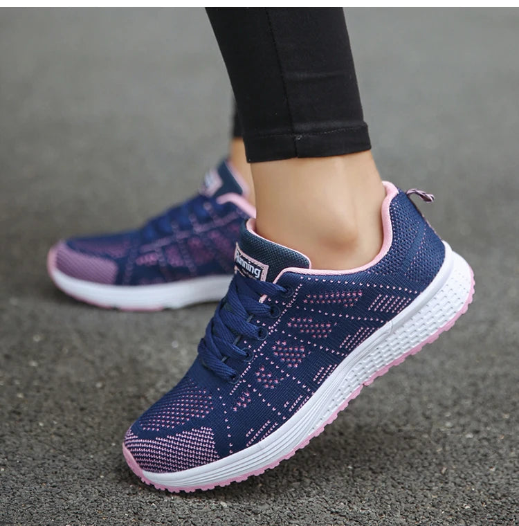 New Fashion Breathable Trainers Comfortable Sneakers Mesh Fabric Lace Up Women's Tennis Shoes For Women