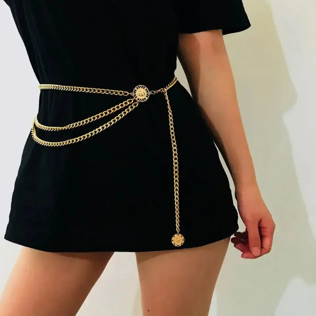 Punk Hip Hop Style All-match Waist Chain Moon Vintage Metal Womans Belt for Dress Vintage High Waist Chain Belt for Women