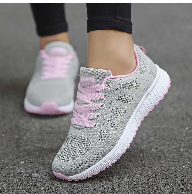 New Fashion Breathable Trainers Comfortable Sneakers Mesh Fabric Lace Up Women's Tennis Shoes For Women