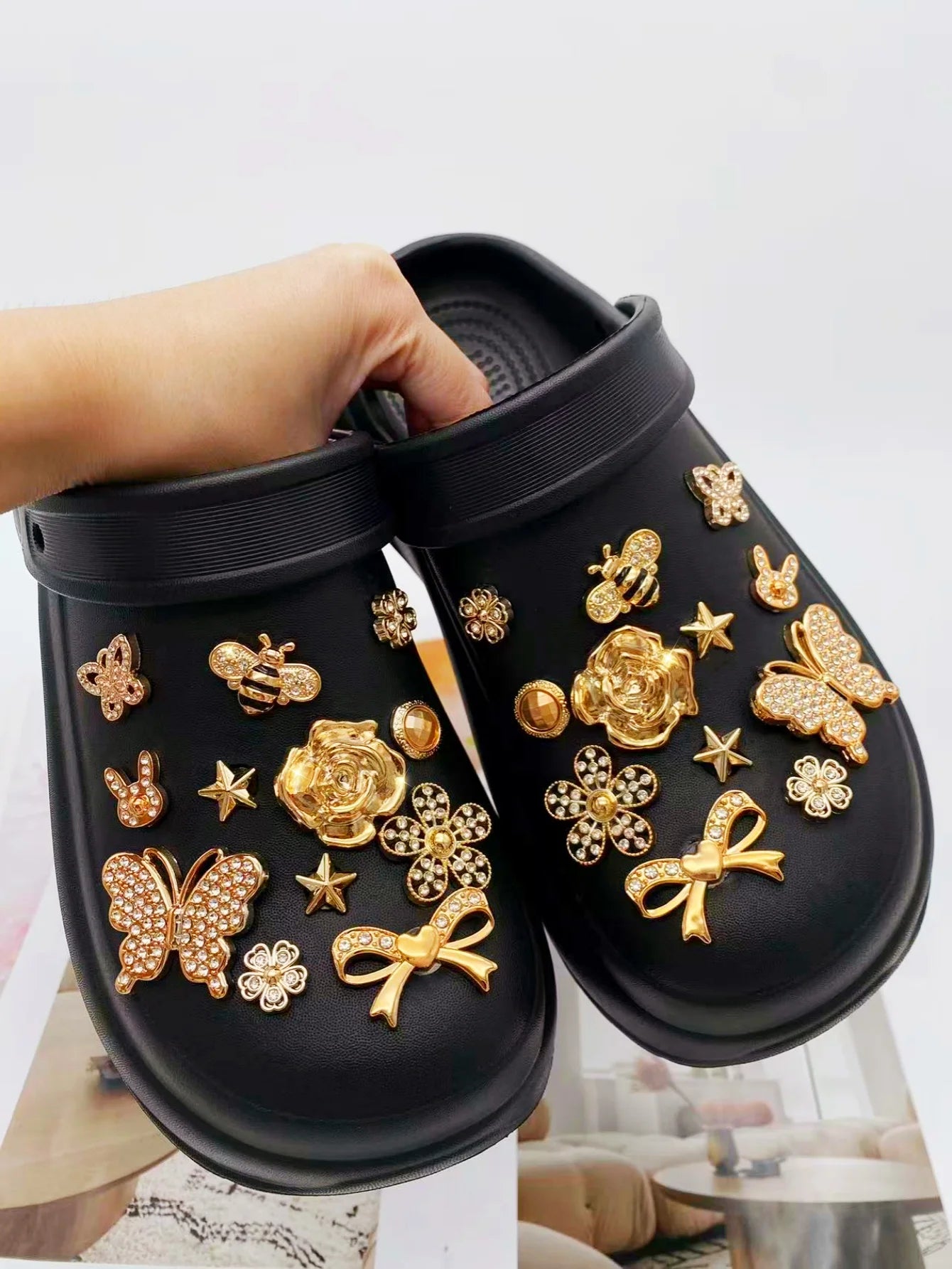 24 pieces of golden fashion (butterfly, bow, flower, bee, star rabbit head) accessories - easy-to-install detachable DIY accesso