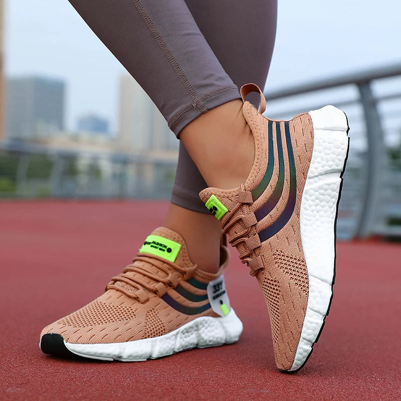 Women Casual Sports Shoes Breathable Lightweight Sneakers Anti-slip Flats Outdoor Running Walking Shoes Female Vulcanized Shoes