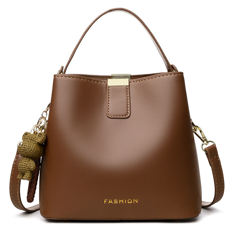 Fashionable autumn handheld bucket bag, simple and elegant messenger bag